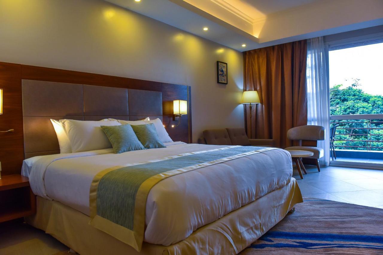 Admas Grand Hotel Entebbe Eksteriør bilde