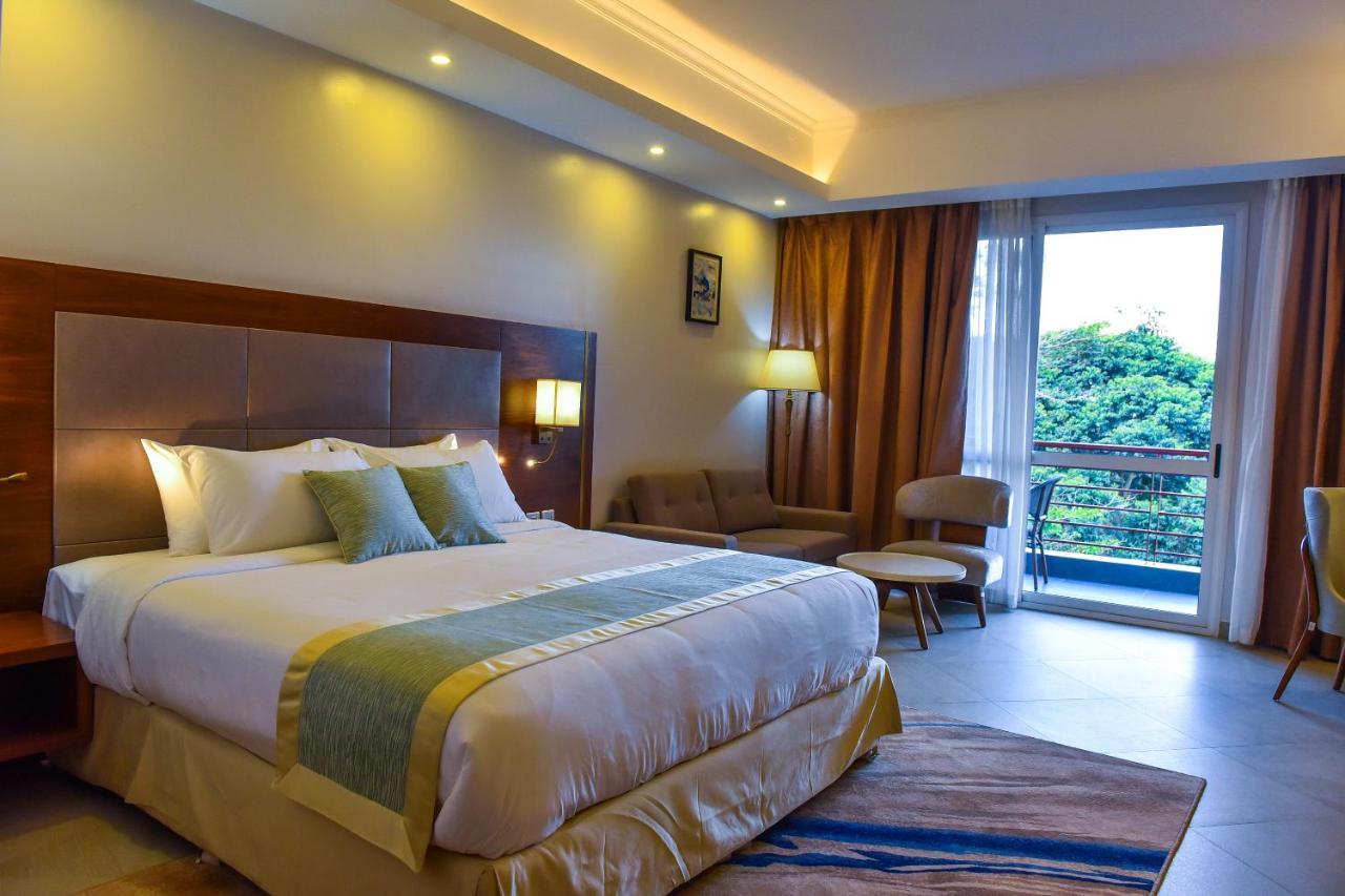 Admas Grand Hotel Entebbe Eksteriør bilde